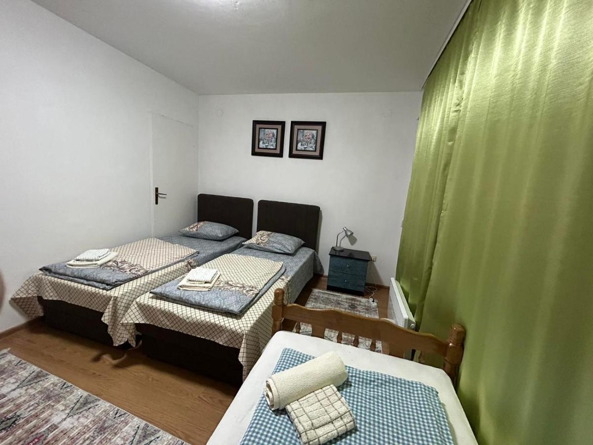 Apartman Reyan ヤイツェ エクステリア 写真