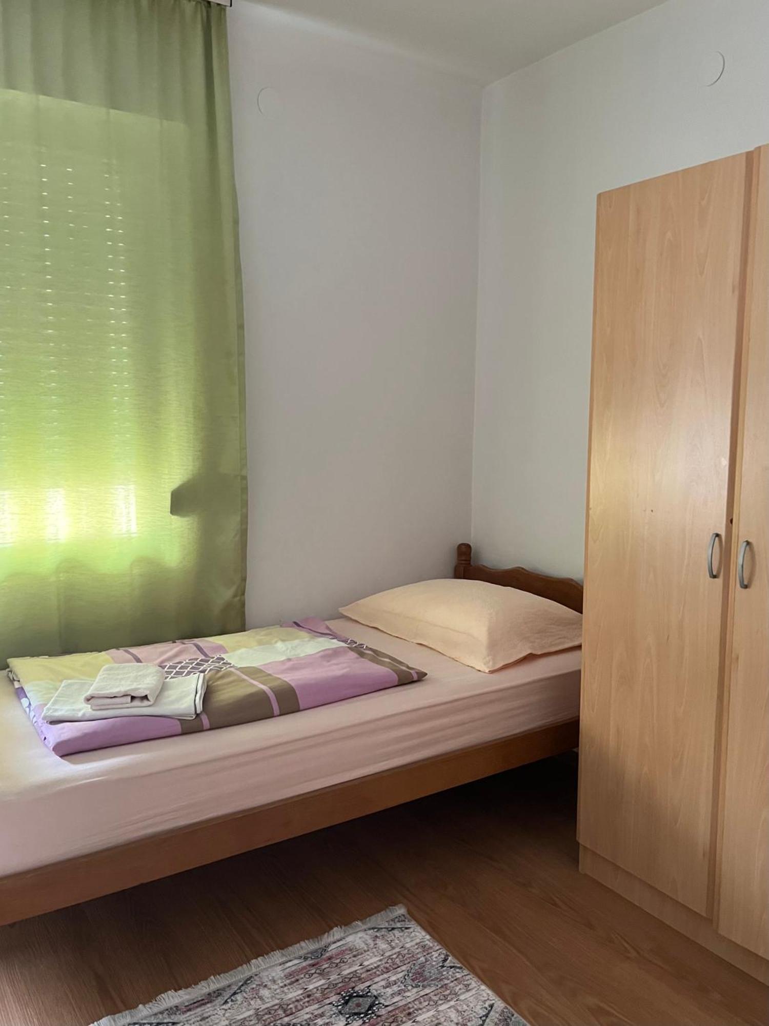Apartman Reyan ヤイツェ エクステリア 写真