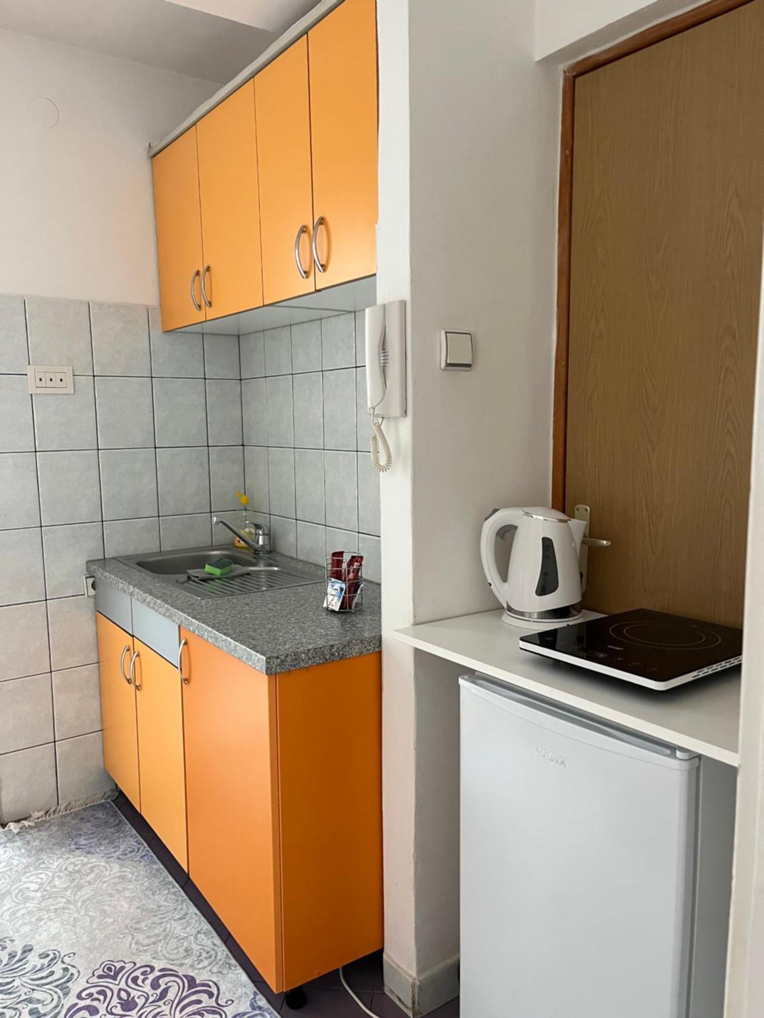 Apartman Reyan ヤイツェ エクステリア 写真